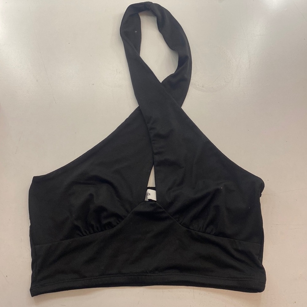 super cute cross neck cropped top
